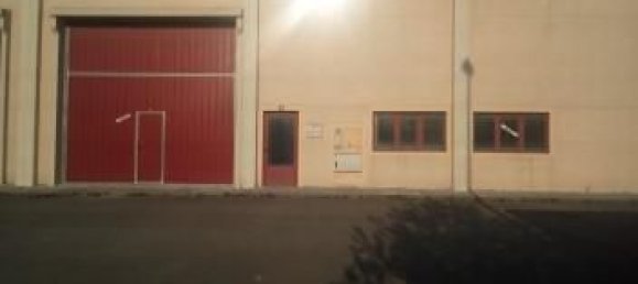 Склад 213м² в Лос Корралес де Буэльна, Испания № 91262 2