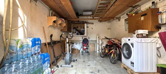 2 bedrooms Apartment in Sassuolo, Italy No. 323385 11