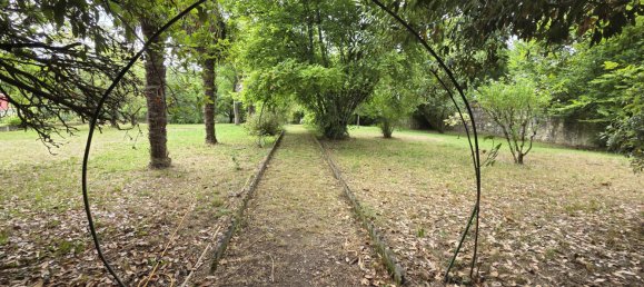 7 bedrooms House in Lauzun, France No. 306735 2