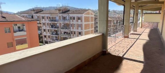 4 Schlafzimmer Penthouse in Benevento, Italy, Nr. 375833 9