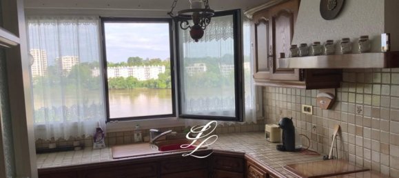 3 bedrooms Apartment in Nantes, France No. 100915 4