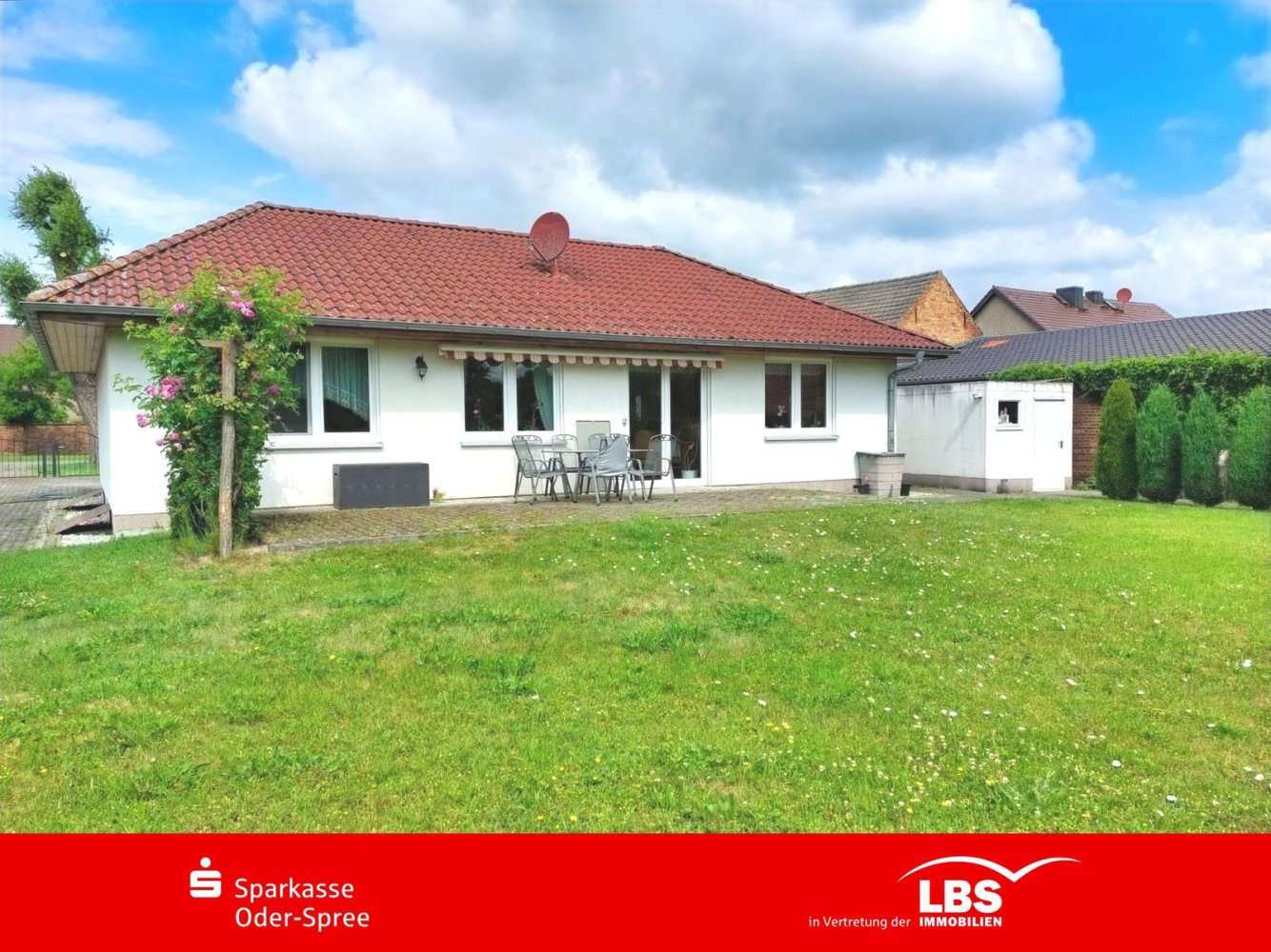 Casa de 4 habitaciónes en Oder-Spree, Germany No. 305451