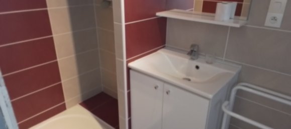 3 chambres Maison de ville à Arraincourt, France No. 228382 5