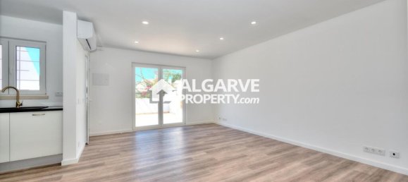 2 Schlafzimmer Stadthaus in Quarteira, Portugal, Nr. 337048 2