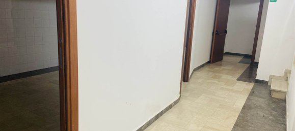 8-salle Propriété commerciale à Palermo, Italy No. 44229 29