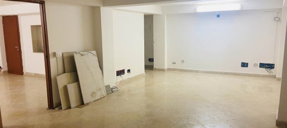 8-salle Propriété commerciale à Palermo, Italy No. 44229 38