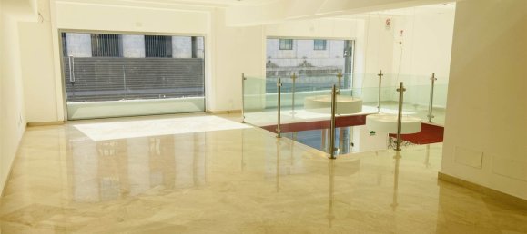 8-salle Propriété commerciale à Palermo, Italy No. 44229 13