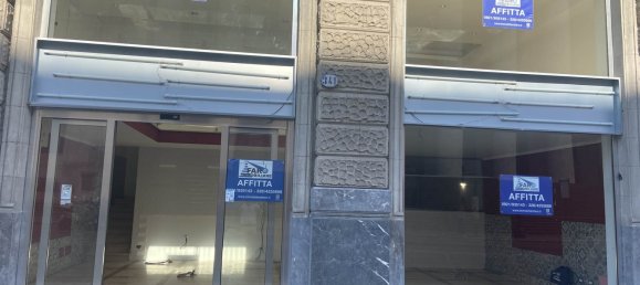 8-salle Propriété commerciale à Palermo, Italy No. 44229 49