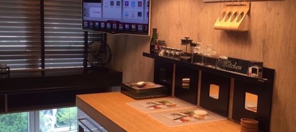 Apartamento com 1 quarto em condomínio em Khlong Toei, Thailand N.º 4697 10