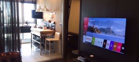 Apartamento com 1 quarto em condomínio em Khlong Toei, Thailand N.º 4697 6