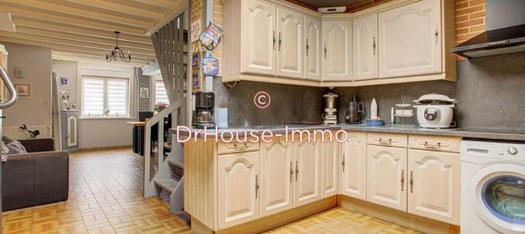 3 bedrooms House in Tourcoing, France No. 56156 5