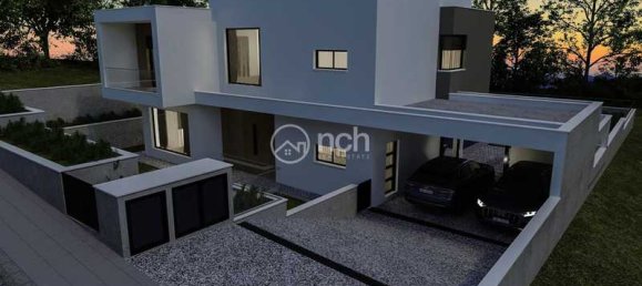 4 bedrooms Villa in Agios Athanasios, Cyprus No. 18422 9