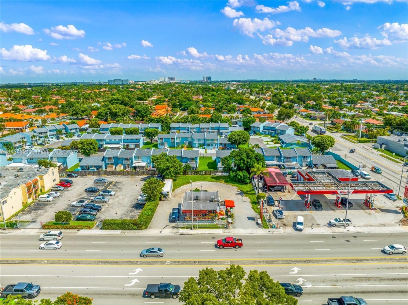 magasin à louer à Miami, Miami-Dade, Florida, USA № 613257