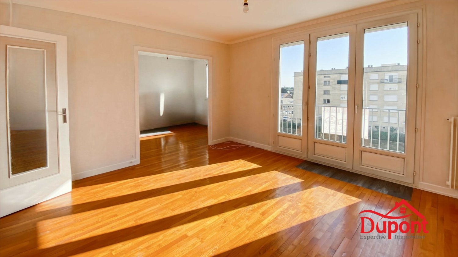 Квартира с 2 спальнями в Труа, Франция № 51491