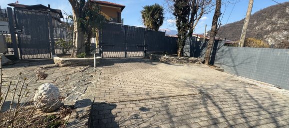 7 rooms Villa in Lavena Ponte Tresa, Italy No. 198887 2