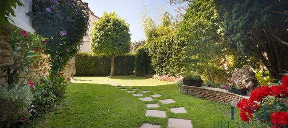 Casa de 3 dormitorios en Noisy-le-Sec, France No. 359367 14