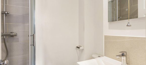 Casa T3 em Staines-upon-Thames, United Kingdom N.º 8567 22