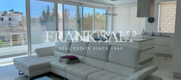 Ático de 2 dormitorios en Bahar ic-Caghaq, Malta No. 10540 5