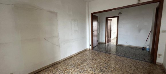 1 bedroom Apartment in Grugliasco, Italy No. 53866 7