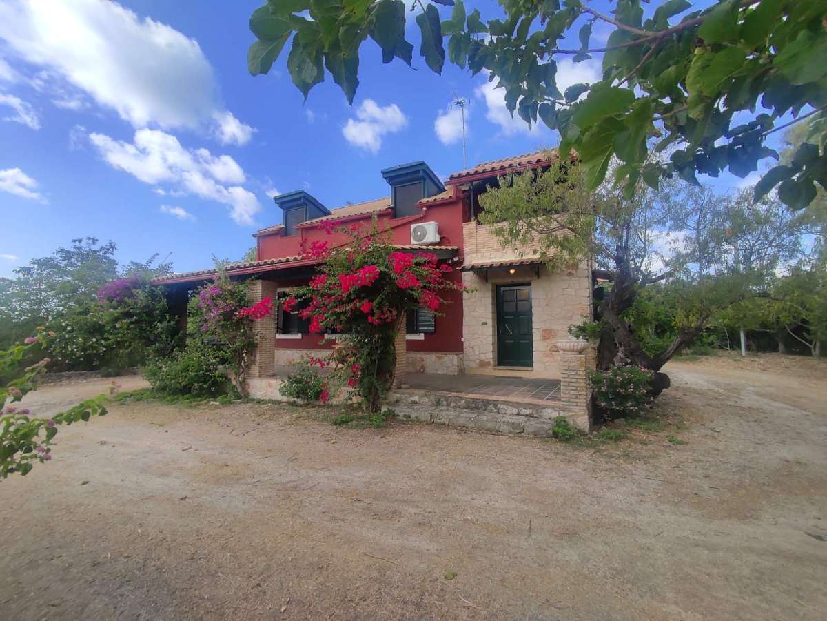 Moradia T4 em Zakynthos, Greece N.º 8553