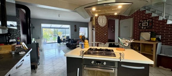 Casa T4 em Saint-Sauflieu, France N.º 159246 2