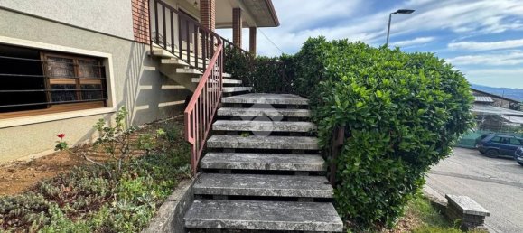 5 rooms Villa in San Vito di Leguzzano, Italy No. 291979 4