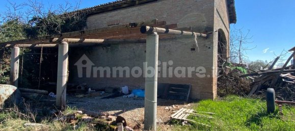 3 Schlafzimmer Haus in Modena, Italy, Nr. 79918 22