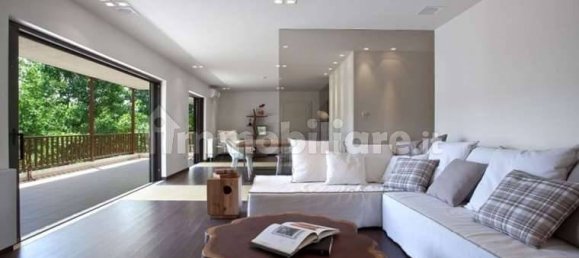 3 Schlafzimmer Haus in Modena, Italy, Nr. 79918 4