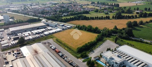 Grundstück in Gadesco Pieve Delmona, Italy 4400m², Nr. 169731 11