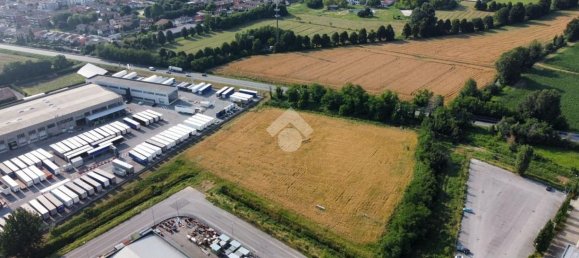 Grundstück in Gadesco Pieve Delmona, Italy 4400m², Nr. 169731 12