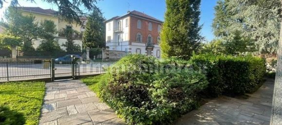 2 chambres Appartement à Monza, Italy No. 354812 10