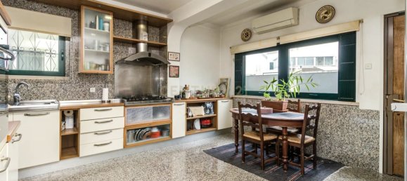 6 bedrooms House in Oeiras, Portugal No. 104305 9