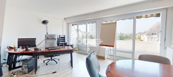 5 Schlafzimmer Wohnung in Tours, France, Nr. 249962 2