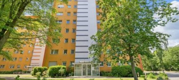 2 rooms Apartment in Spandau, Germany No. 19148 5