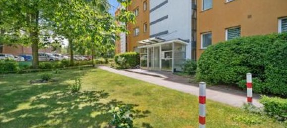 2 rooms Apartment in Spandau, Germany No. 19148 9