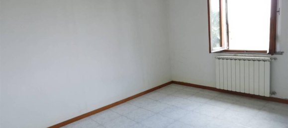 Дом с 7 комнатами в Кортона, Италия № 155013 26