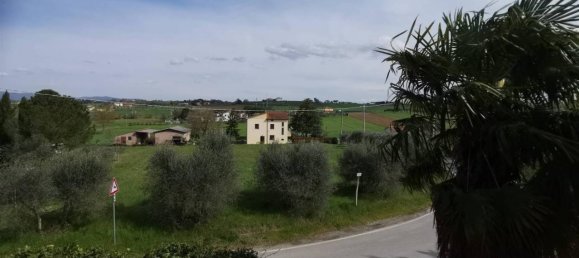 Дом с 7 комнатами в Кортона, Италия № 155013 5