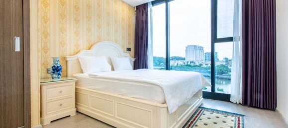 3 bedrooms Apartment in District 1, Vietnam No. 18266 2