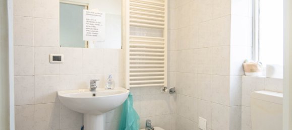 2 chambres Appartement à Genoa, Italy No. 263162 14