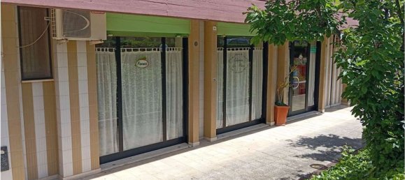 65m² Commercial property in Acquaviva delle Fonti, Italy No. 358079 2