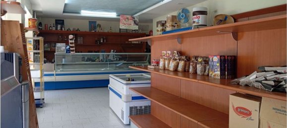 65m² Commercial property in Acquaviva delle Fonti, Italy No. 358079 4