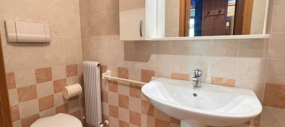 5 rooms Apartment in Conegliano, Italy No. 286778 16