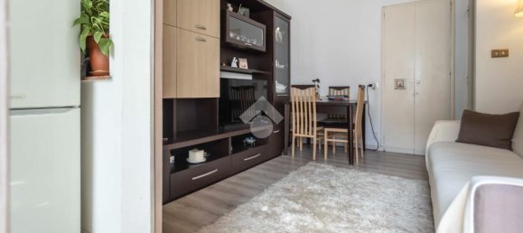 2 rooms Apartment in Turin, Italy No. 11635 8