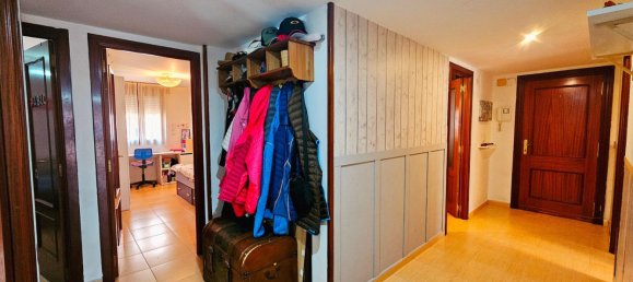 4 Schlafzimmer Wohnung in Huesca, Spain, Nr. 162548 9