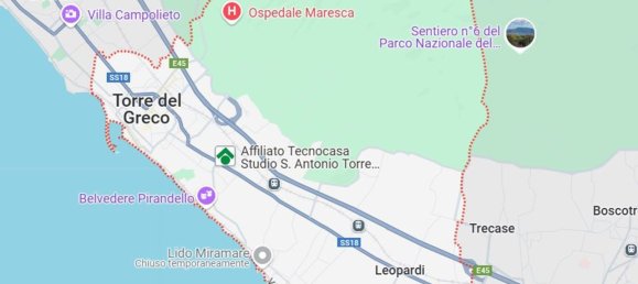 4 rooms Apartment in Torre del Greco, Italy No. 14167 11