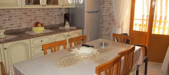 4 rooms Apartment in Torre del Greco, Italy No. 14167 15