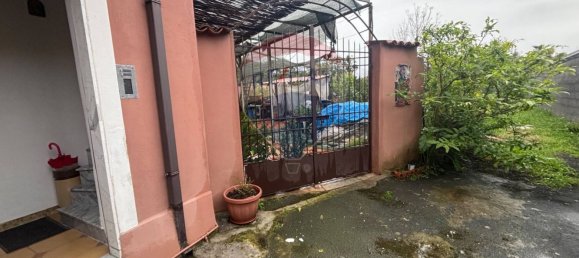 5 Schlafzimmer Wohnung in Aci Sant'Antonio, Italy, Nr. 347134 2