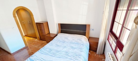 Apartamento de 4 dormitorios en Alicante, Spain No. 28875 6