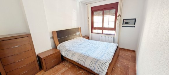 Apartamento de 4 dormitorios en Alicante, Spain No. 28875 7