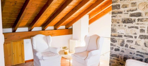 2 bedrooms House in Perledo, Italy No. 283344 4